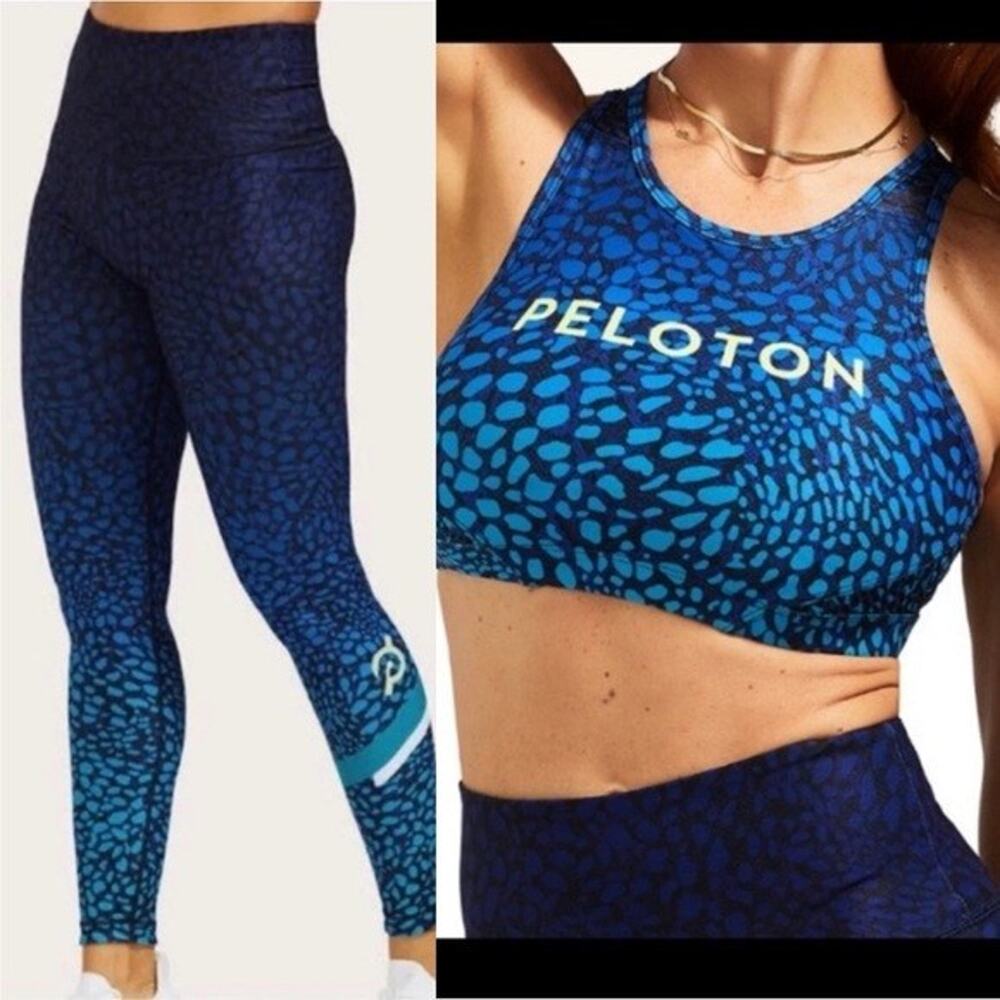 Peloton WITH blue print sports bra and leggings SET Blue 2X A001267